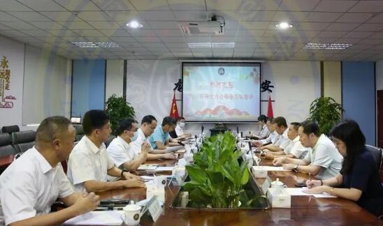 深圳市保安協(xié)會會長多人一行到龍崗區(qū)保安公司調(diào)研指導工作